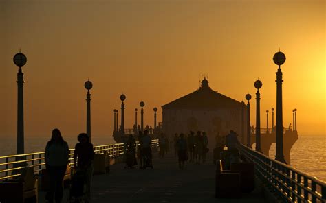 Wallpaper Street Light People Sunset Sea Night Water Sky