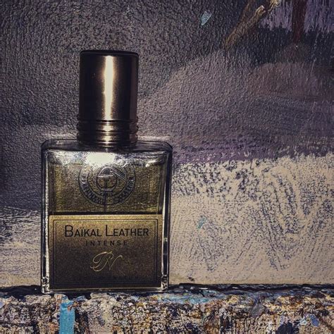 Baikal Leather Intense Nicolai Parfumeur Createur A Fragrance