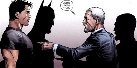 10 Ways Alfred Pennyworth Is The Most Important Member Of The Bat Family