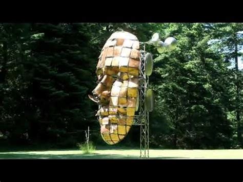 Кінетичне мистецтво - YouTube