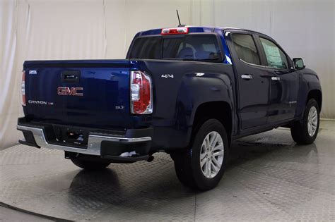 New 2020 Gmc Canyon 4wd Slt 4wd Crew Cab Pickup W 5’2 Truck Box