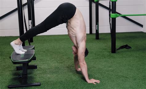 Calisthenics Shoulder Workout | Calisthenics Family