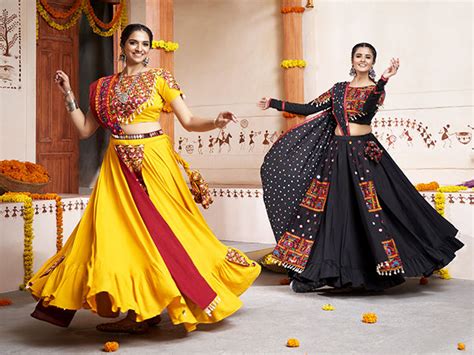 9 Navratri Outfit Ideas for Stunning Garba Nights