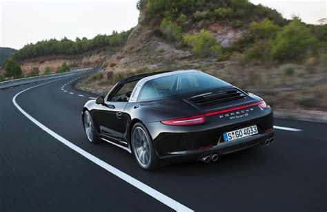 2019 Porsche 911 Targa 4 and 4S Engine Performance