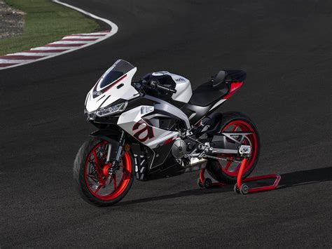 Aprilia Rs 457 Preis Farben Verbrauch