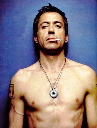 Robert Downey Jr Shirtless In Panties Naked Male Celebrities