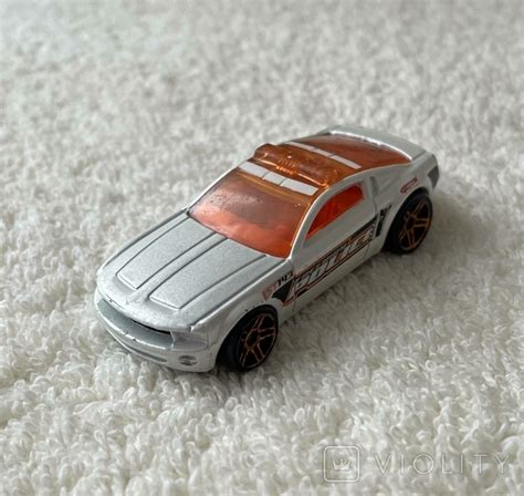HOT WHEELS FORD MUSTANG GT CONCEPT POLICE CAR WHITE купити Violity