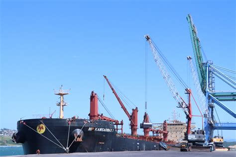 Embarque no Porto de Imbituba abre exportação brasileira de canola