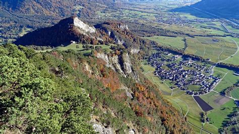 mit Tiefblick hinunter nach Fläsch Fotos hikr org