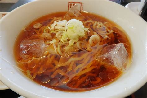 酷暑の中無性に食べたくなる冷たい喜多方ラーメン 喜多方ラーメン 坂内 針中野店 ＠ 針中野 240724 イケ麺 Ushios Blog