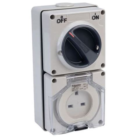 Ip Weather Proof Isolator Type A Switch Socket For Indoor