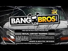 Can T Resist Stepmoms Tits Xxx Mobile Porno Videos Movies Iporntv Net