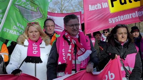 Videos Zur Einkommensrunde Dbb Beamtenbund Und Tarifunion