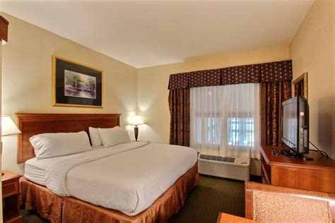 Holiday Inn Hotel & Suites Madison West - Madison, WI - Wedding Venue