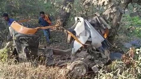 Chhattisgarh Accident 7 Students Killed 4 Injured As Auto Collides With