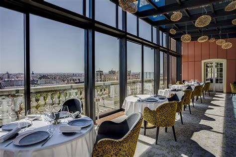 Top des rooftops et terrasses perchées les plus cool de Lyon Le Bonbon