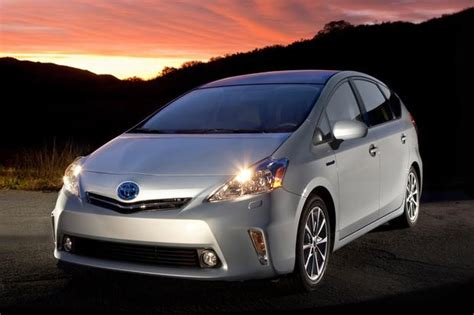 Toyota Prius V New Car Review Autotrader