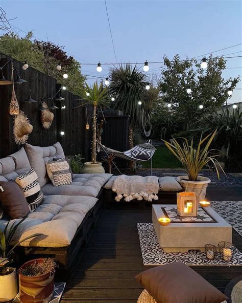 Unveiling Stylish Patio Privacy Ideas For Your Relaxation Small