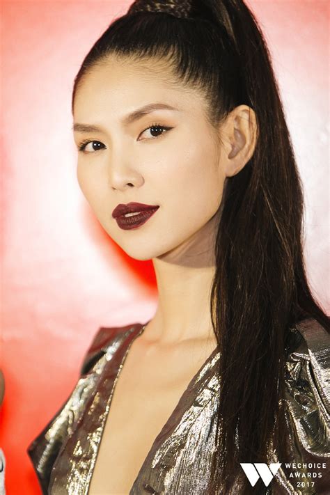 Makeup với gam nude lên ngôi tại Gala WeChoice Awards 2017 Kỳ Duyên và Châu Bùi lọt top những