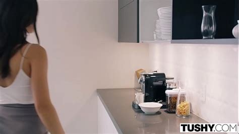 Lana Rhoades Pagina Pornostar XVIDEOS