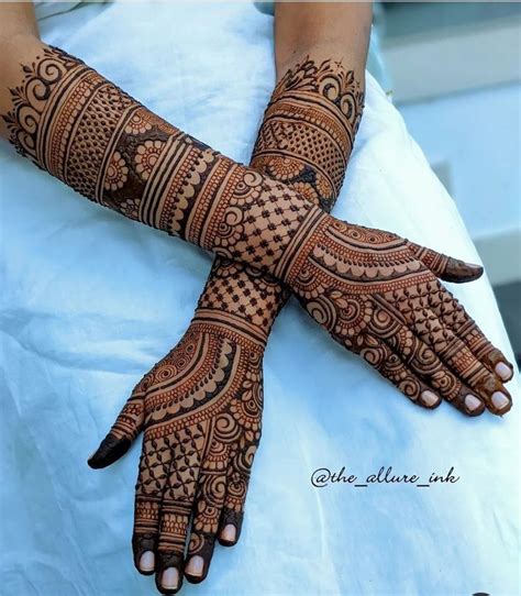 Pin By Priti Bora Bts Army Girl On Mehndi Design Stylish Mehndi