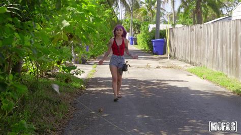 Val Steele Gets Her Pierced Pussy Drilled Photos Peter Green Milf Fox