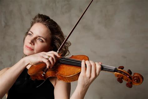 Violinist Julia Fischer To Perform At Nobel Prize Concert