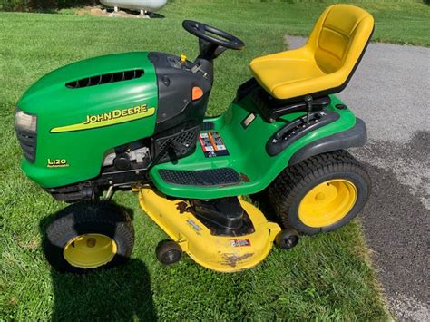 2003 John Deere L120 48 Inch Ride On Mower Lawnmowers And Leaf Blowers Ottawa Kijiji