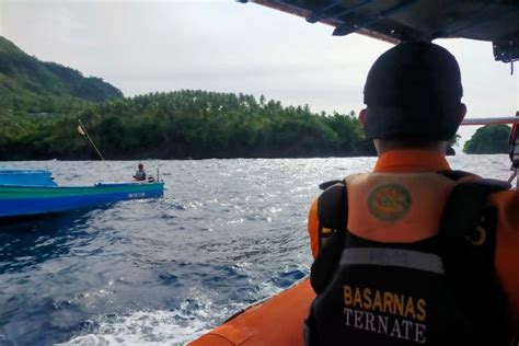 Tim SAR Gabungan Cari Dua Nelayan Hilang Di Perairan Ternate Begini