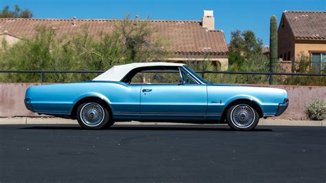 1967 Oldsmobile Cutlass Supreme Convertible F172 Monterey 2019