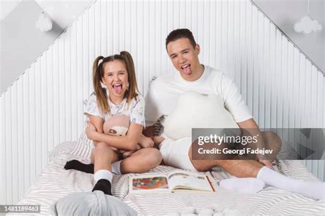 26 Contorting Stock Photos High Res Pictures And Images Getty Images