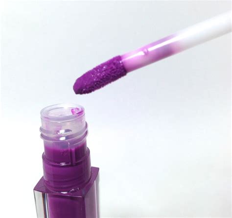 Giggleblush Review Mirrored Plum Lip Gloss