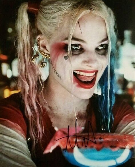 Margot Robbie Autographed Signed 85 X 11 Photo Suicide Squad Harley