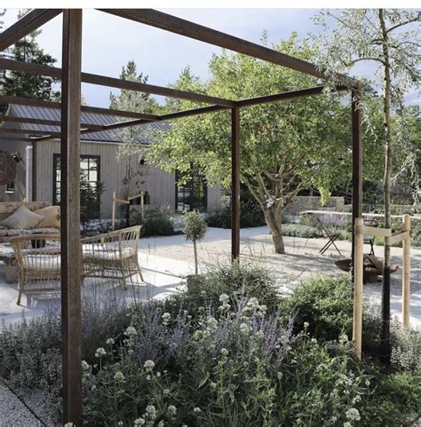 Pin tillagd av Bianca på Tuin i 2024 Pergola patio Pergola idéer