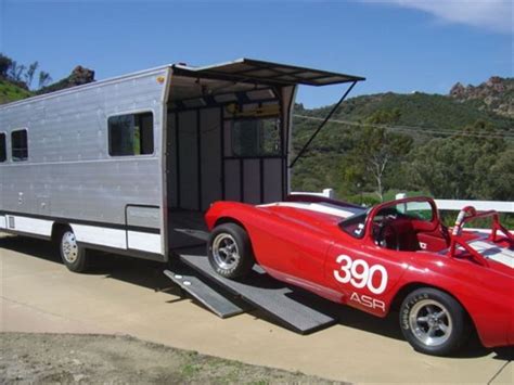 Race 1973 Winnebago Custom Car Hauler