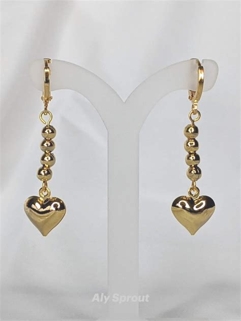 Hisoka Gold Heart Dangle Earrings Hxh Hunterxhunter Cosplay In 2021