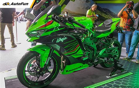 Kawasaki Ninja ZX 25R 2023 nâng cấp trang bị tăng giá bán AutoFun