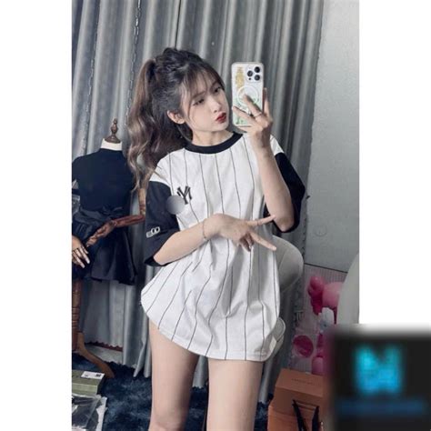 Áo Thun Nữ In chữ N Y Mẫu Mới Kẻ Sọc Áo Phông Nam Nữ Kẻ Sọc Hot Trend HOT Shopee Việt Nam