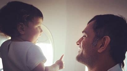 MS Dhoni, daughter Ziva’s adorable moment clicked by mom Sakshi, see pics | Sports Gallery News ...