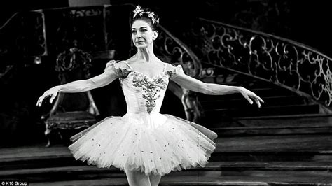 Margot Fonteyns Former London Home Set To Sell For £75m Daily Mail