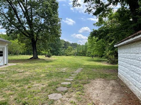 Cheapish Virginia Farmhouse For Sale On Acres Under K Off