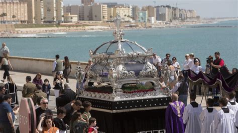 Las Im Genes De La Cofrad A Del Santo Entierro En La Semana Santa De