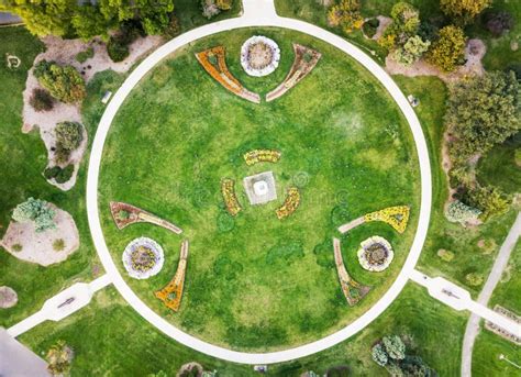 272 Round Flower Garden Aerial Stock Photos Free And Royalty Free Stock