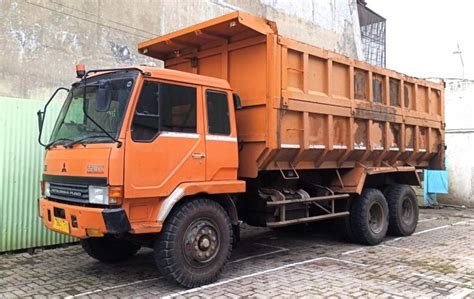 Mitsubishi Fuso Tronton X Fn Ms Dumptruck Dump Truck