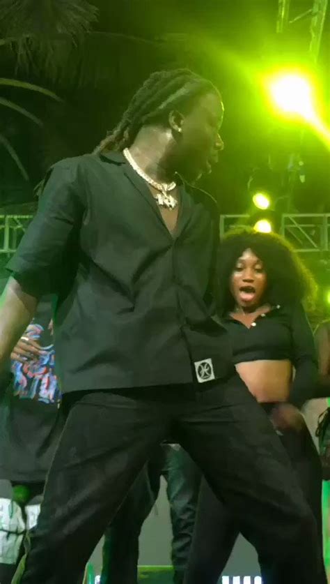 Kennedy Twumasi On Twitter Highlights Of Stonebwoy S Performance At