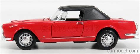 WELLY WE24003HR Scale 1 24 ALFA ROMEO 2600 SPIDER SOFT TOP CLOSED