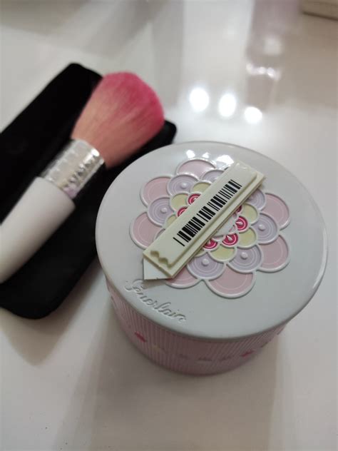 Guerlain Meteorites Pearls Carousel And Meteorites Powder Brush Beauty