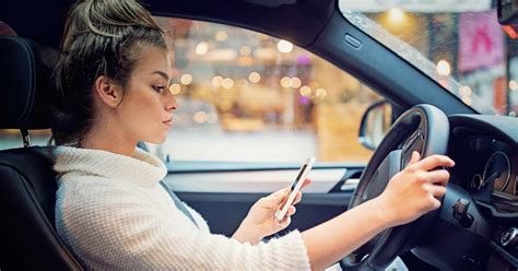 Californias Distracted Driving Laws Your Guide Trusted Choice