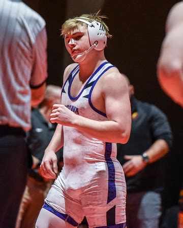 182lbs Caden Elliott Simpson Maj Dec Kaden Kaiser Iowa Wesleyan