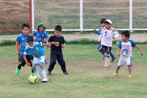 Siguen Abiertas Las Puertas De La Academia Municipal De F Tbol En